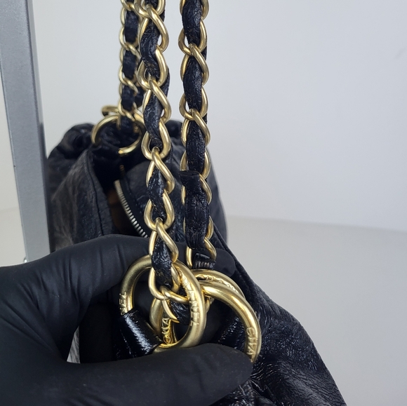 Chanel Bag Rock and Chain Bowler Patent Vinyl Medium - Picture 3 of 9